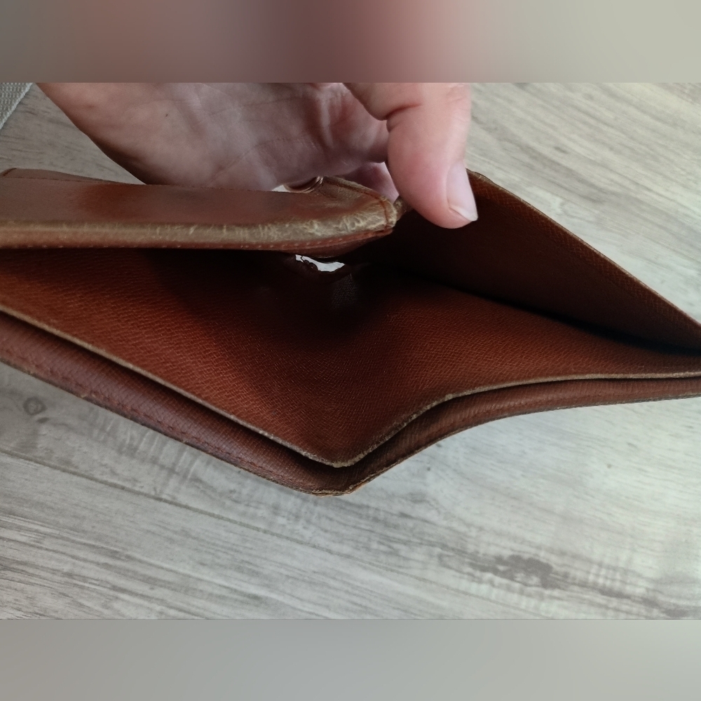 Louis Vuitton Monogram Bifold Wallet Men’s Authentic - Picture 8 of 11